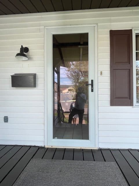 Door replacement Carbondale PA by Commonwealth Maintenance featuring newly installed front door